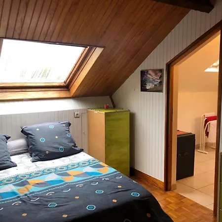 - Paris - Disneyland Marne La Vallee * Chelles